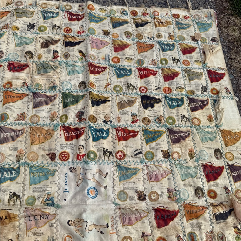 1920s Quilt‎ Made from 1900s Silk Cigarette Slips - Picture 8 of 16